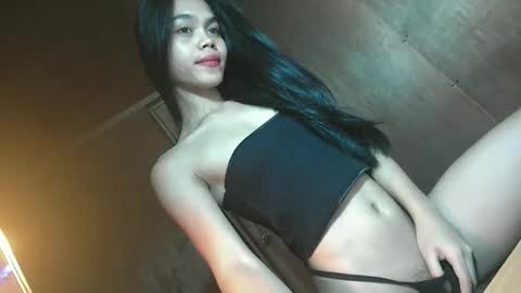 Mica online show from October 2025 11:58:02 PM