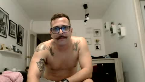 MILO MIAMI online show from June 2026 01:06:02 AM