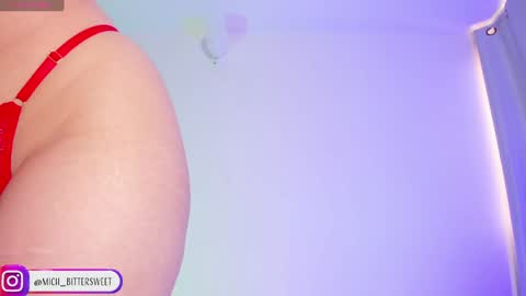         online show from February 2025 09:23:02 PM