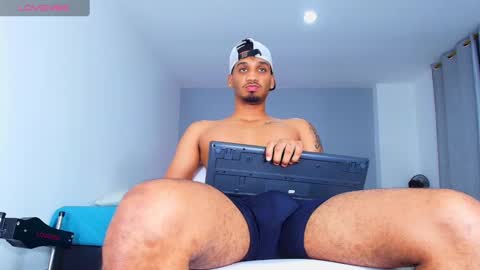 Snapshot of michael_jordanx chatting on January 2025 04:47:01 AM Angel online show from January 2025 04:47:01 AM