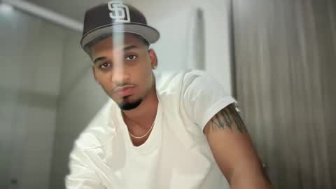 Snapshot of michael_jordanx chatting on February 2025 03:37:02 PM Angel online show from February 2025 03:37:02 PM