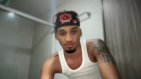 Snapshot of michael_jordanx chatting on March 2025 04:20:01 PM Angel online show from March 2025 04:20:01 PM