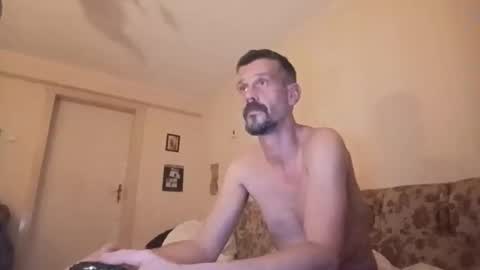 Michael online show from October 2025 08:09:02 PM