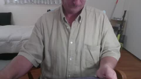 michaelbently online show from February 2025 02:48:02 AM