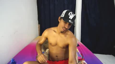 Snapshot of michaelhotbbc chatting on November 2025 05:11:01 AM Michael online show from November 2025 05:11:01 AM