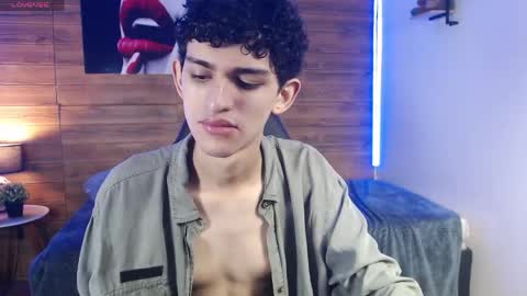 michaelkoiv online show from April 2026 11:25:01 AM