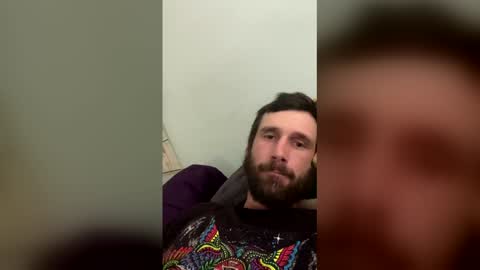 Snapshot of michaellandrie chatting on April 2026 04:40:02 PM michaellandrie online show from April 2026 04:40:02 PM