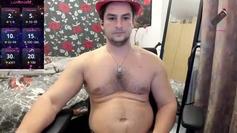 michaelragnar90 online show from December 2024 07:07:02 PM