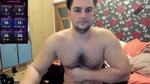 michaelragnar90 online show from December 2024 05:46:01 PM