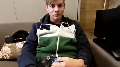 michaeltwinkboy online show from March 2026 05:13:02 PM