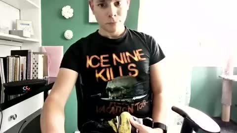 michaeltwinkboy online show from July 2026 08:04:02 PM