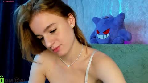 Stacey online show from December 2025 01:45:01 AM