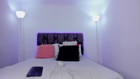 Snapshot of michel_morrinson chatting on February 2025 03:50:01 PM Michelle online show from February 2025 03:50:01 PM