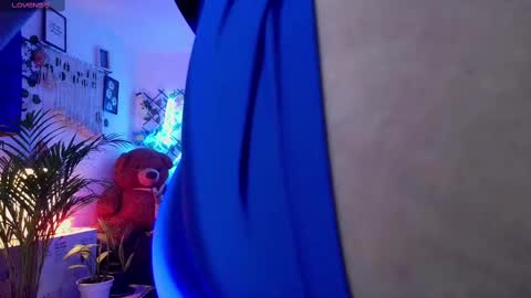 Snapshot of michell_h chatting on March 2025 04:30:02 AM Nani online show from March 2025 04:30:02 AM