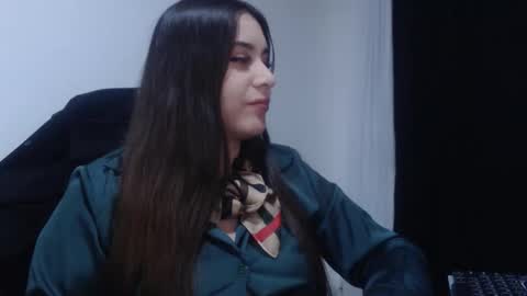 Snapshot of michell_h chatting on January 2026 02:49:02 AM Nani online show from January 2026 02:49:02 AM