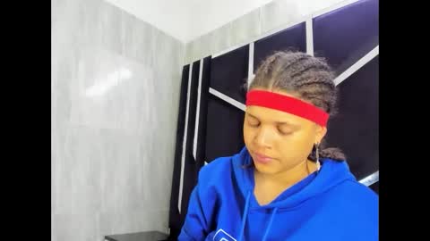 michell_rs online show from February 2025 04:14:02 AM