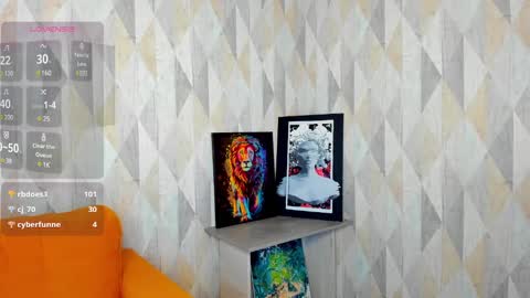 Snapshot of michelle_blond chatting on February 2025 11:08:02 AM michelle_blond online show from February 2025 11:08:02 AM