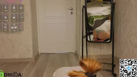 Snapshot of michelle_blond chatting on April 2026 02:51:02 AM michelle_blond online show from April 2026 02:51:02 AM