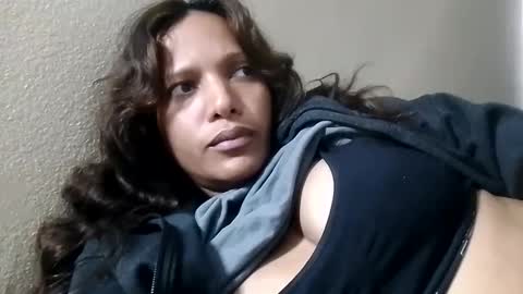 Anne Michelle online show from January 2025 04:09:01 PM