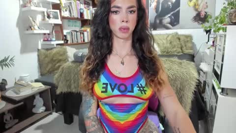 michelle apihel online show from September 2025 08:02:02 PM