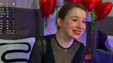 Snapshot of michellehaynes chatting on February 2025 05:32:02 PM michelle online show from February 2025 05:32:02 PM