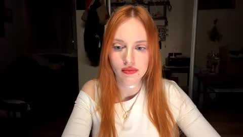 Snapshot of michelsogol chatting on February 2026 05:11:01 PM Foxy online show from February 2026 05:11:01 PM