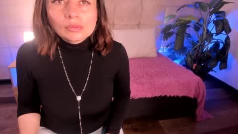 michonne_09 online show from May 2026 09:01:02 PM