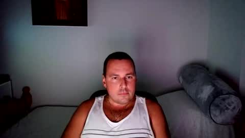 Snapshot of micic3 chatting on June 2026 01:28:02 AM micic3 online show from June 2026 01:28:02 AM