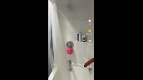 Snapshot of mickeyshyne69 chatting on February 2025 08:27:02 AM Mickey online show from February 2025 08:27:02 AM