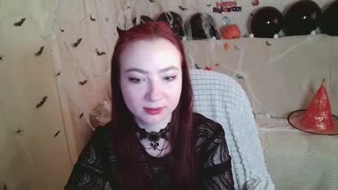 Snapshot of mickywood chatting on November 2025 08:16:02 AM Micky online show from November 2025 08:16:02 AM