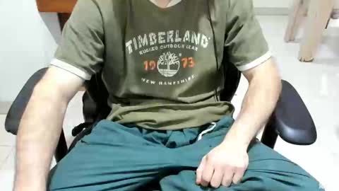 Snapshot of microfama00 chatting on February 2026 07:47:02 AM microfama00 online show from February 2026 07:47:02 AM