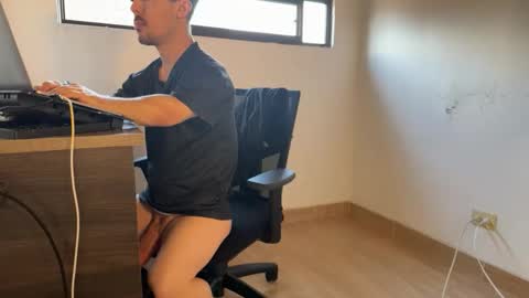 Aaron online show from March 2026 05:19:02 PM