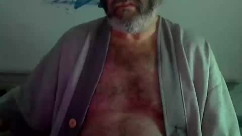 Snapshot of midhir chatting on January 2025 07:28:02 PM kike online show from January 2025 07:28:02 PM