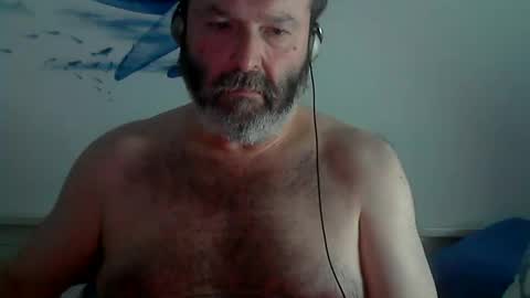 Snapshot of midhir chatting on January 2025 09:25:01 PM kike online show from January 2025 09:25:01 PM