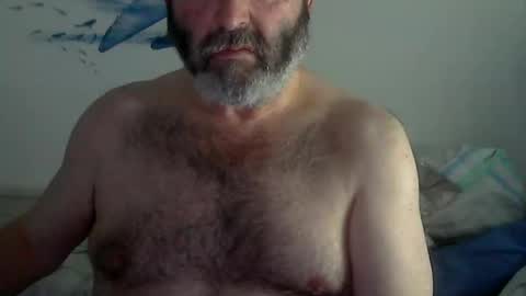 Snapshot of midhir chatting on January 2025 08:01:02 PM kike online show from January 2025 08:01:02 PM