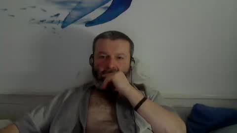 Snapshot of midhir chatting on February 2025 09:41:02 PM kike online show from February 2025 09:41:02 PM