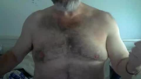 Snapshot of midhir chatting on October 2025 03:45:01 PM kike online show from October 2025 03:45:01 PM