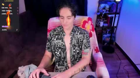 Blue online show from December 2024 02:05:01 AM