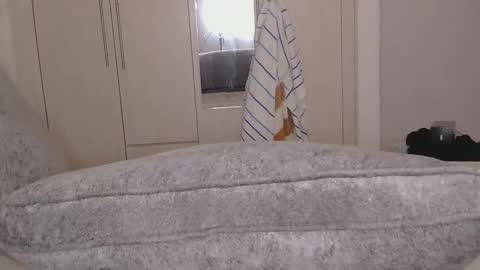 Kelly online show from April 2026 01:52:02 PM