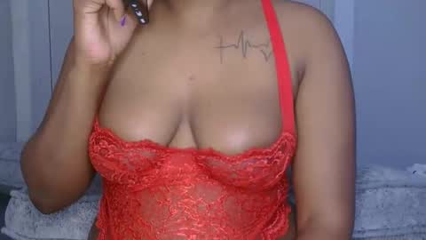 Snapshot of midnight_goddess chatting on May 2026 11:48:01 AM Kelly online show from May 2026 11:48:01 AM