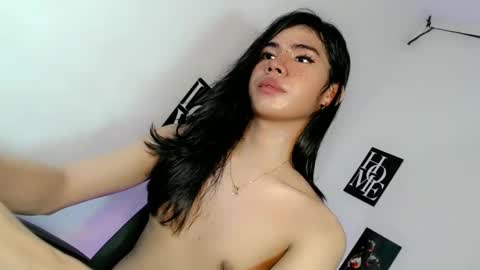 midnight_mystique18 online show from May 2026 05:51:02 PM