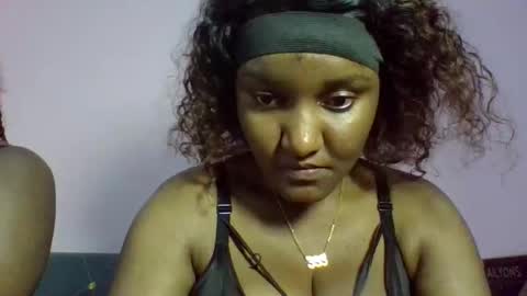 Snapshot of midnight_sexy chatting on May 2026 05:09:02 PM midnight_sexy online show from May 2026 05:09:02 PM