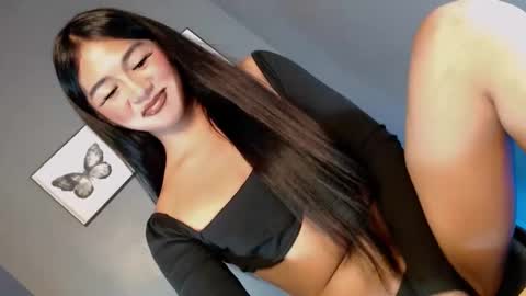 Call me Yhana online show from May 2026 01:27:02 PM