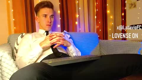 Alexey or just Alex online show from December 2025 07:10:01 PM