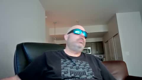 midnightmoonlight777 online show from April 2026 10:11:02 PM