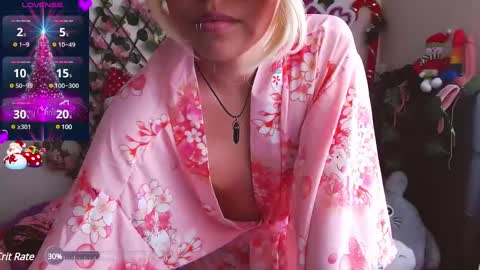 Snapshot of midoriquinn chatting on December 2024 05:52:02 PM Midori 7u7 online show from December 2024 05:52:02 PM