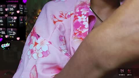 Snapshot of midoriquinn chatting on January 2025 01:43:02 AM Midori 7u7 online show from January 2025 01:43:02 AM