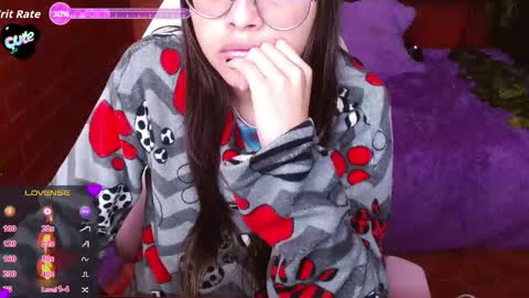 Snapshot of midoriquinn chatting on October 2025 02:23:02 PM Midori 7u7 online show from October 2025 02:23:02 PM