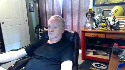 midwestdad09 online show from March 2026 06:36:01 PM