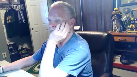 midwestdad09 online show from May 2026 10:48:02 PM